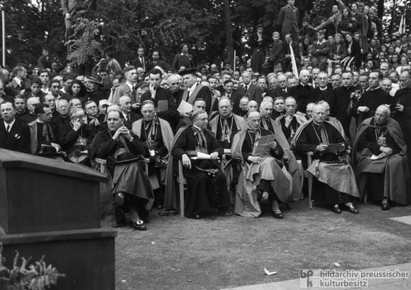 „Der Christ in der Not der Zeit”: 72. Deutscher Katholikentag in Mainz (1.-5. September 1948)